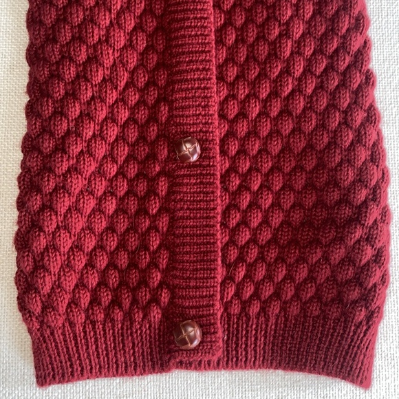 Woolrich Turtleneck Cableknit Pet Dog Sweater Vest Maroon Size Medium - Picture 4 of 14